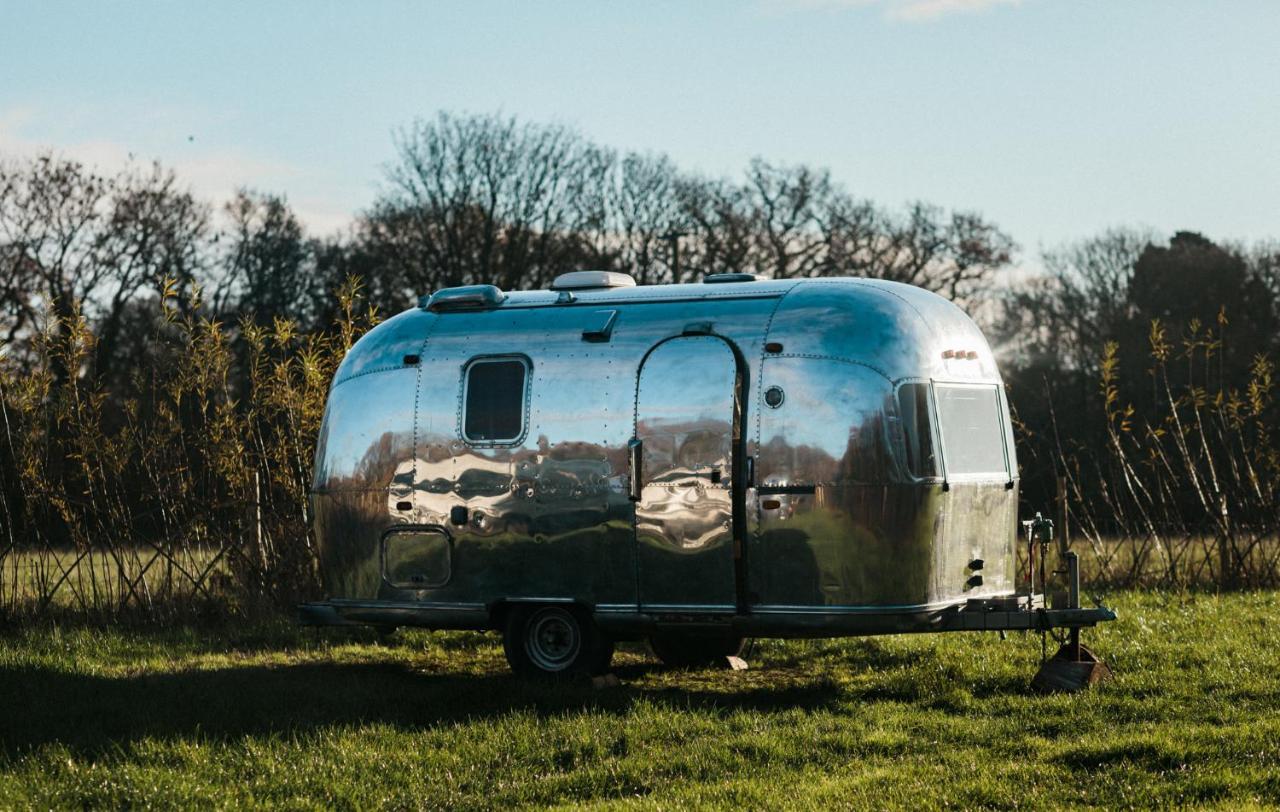 Silver Airstream Glamping & Rental Chichester Dış mekan fotoğraf