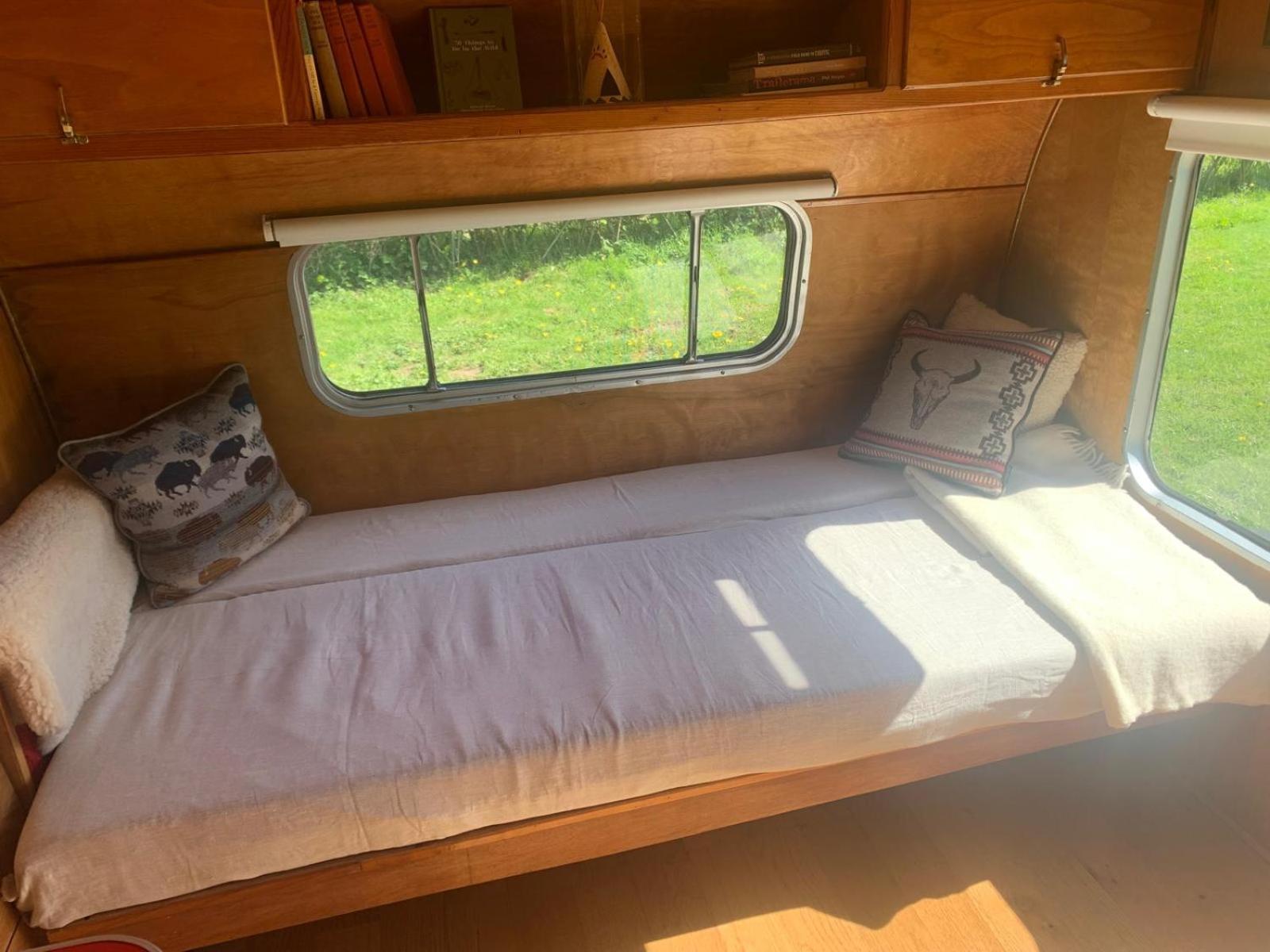 Silver Airstream Glamping & Rental Chichester Dış mekan fotoğraf